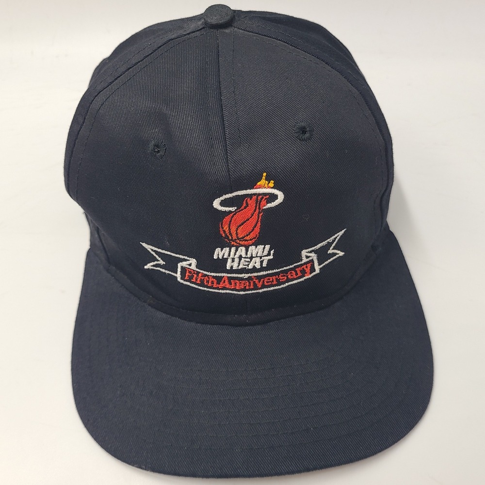 Vintage Miami Heat Hat Snapback Pro Style Black Red NBA 5th Anniversary 90s Men
